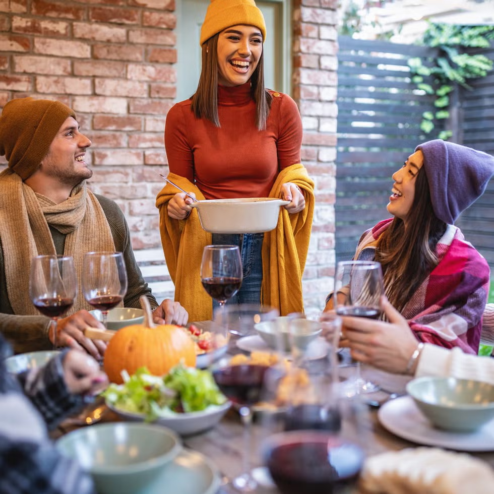 10 Creative Fall-Themed Party Names